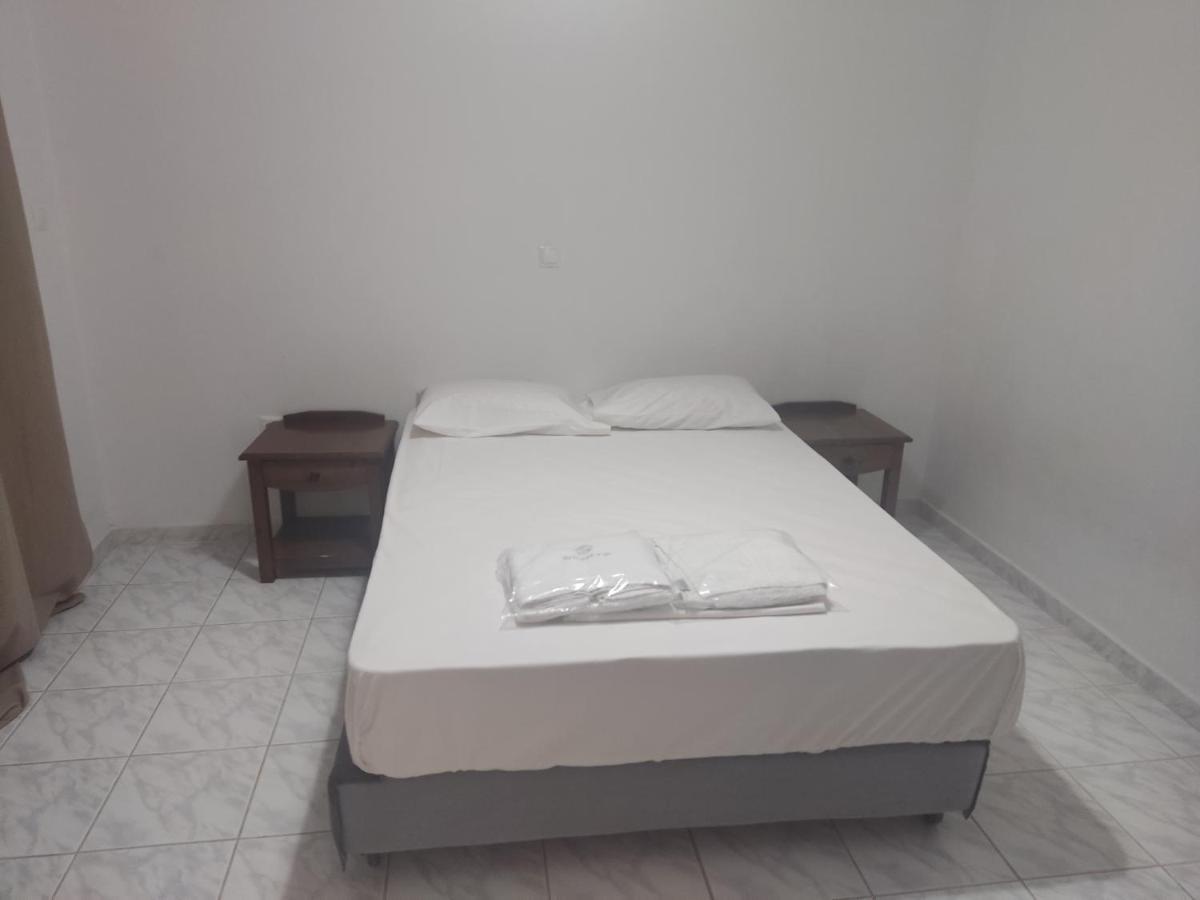 Summertime Apartments 克拉尼 外观 照片