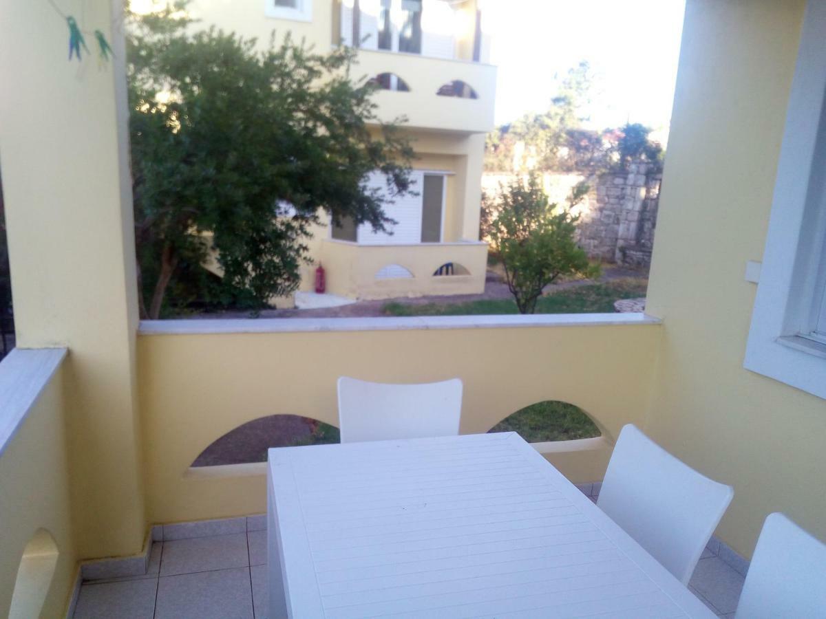 Summertime Apartments 克拉尼 外观 照片